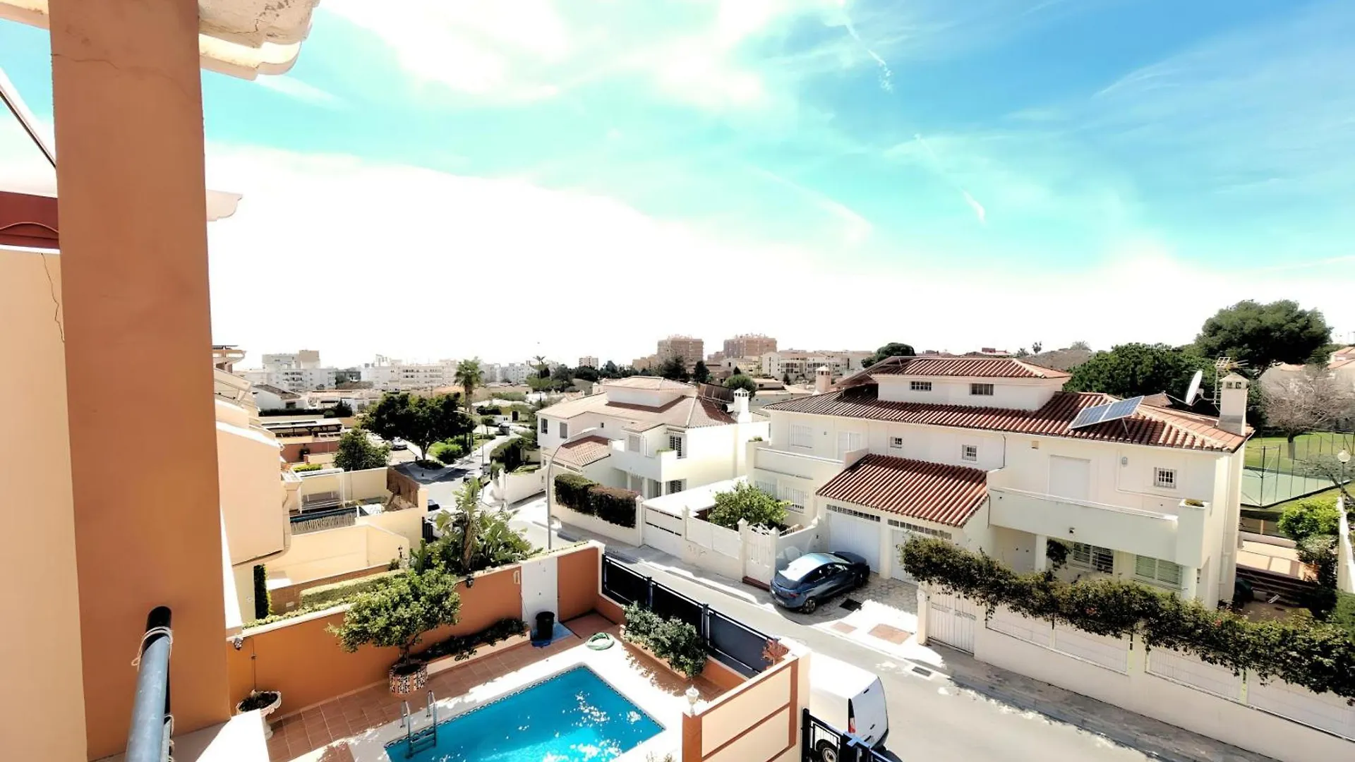 Stunning Home With Outdoor Swimmingpool, 4 Bedrooms And Wifi Benalmadena