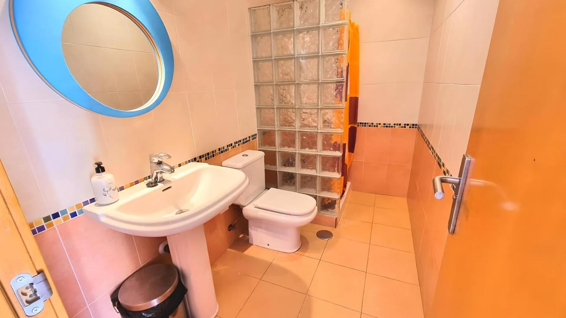 Stunning Home With Outdoor Swimmingpool, 4 Bedrooms And Wifi Benalmadena 0*,