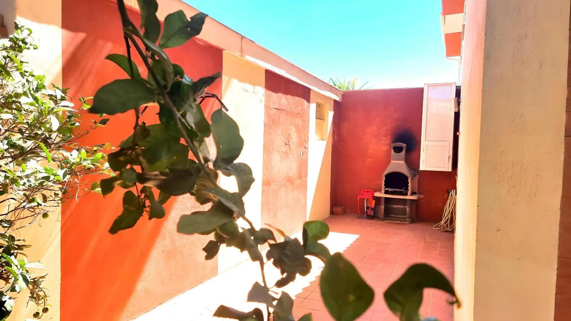Stunning Home With Outdoor Swimmingpool, 4 Bedrooms And Wifi Benalmádena España